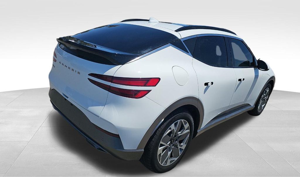 2024 Genesis GV60 RWD photo 4