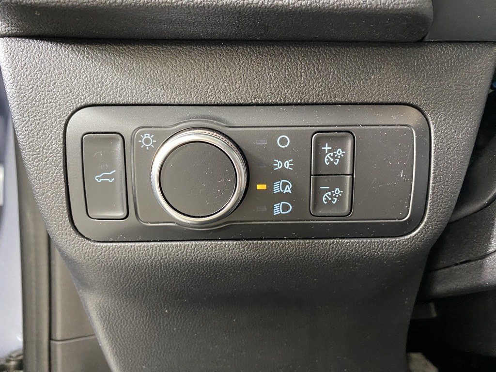 2022 Ford Escape SE photo 16