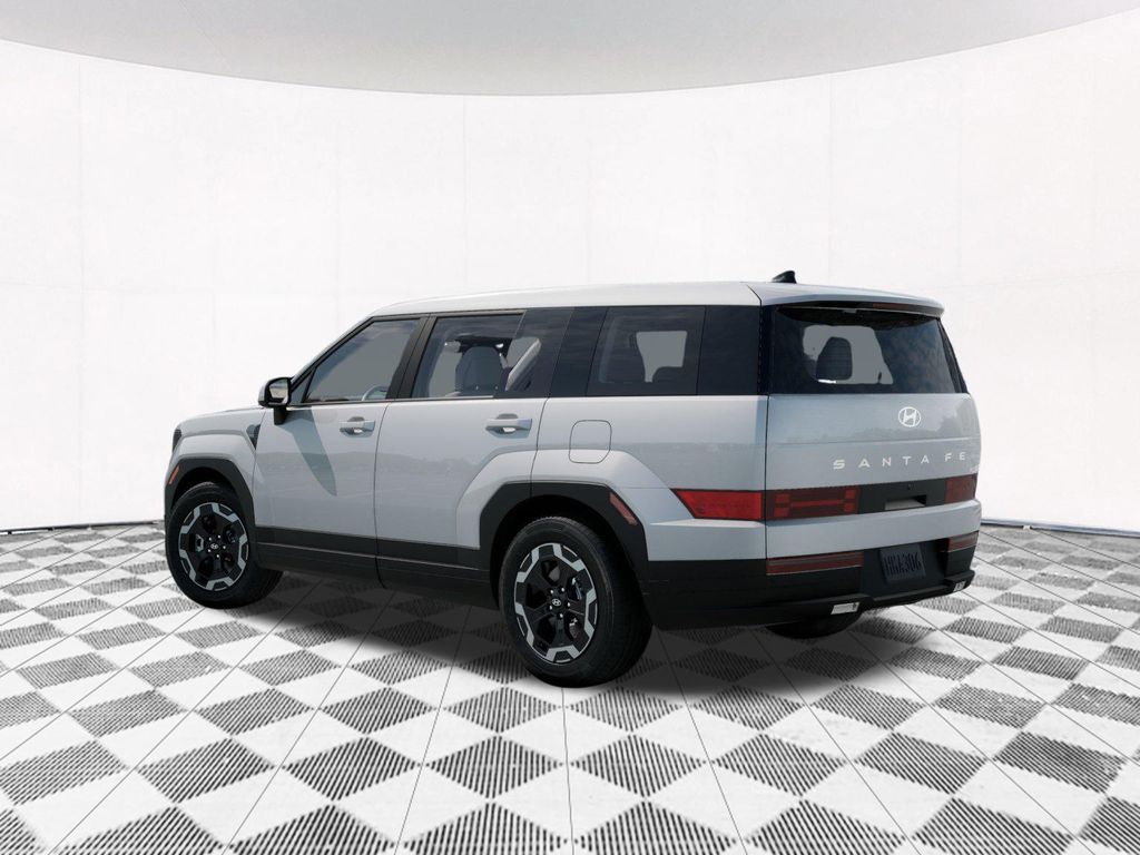 2026 Hyundai Santa Fe SE photo 4