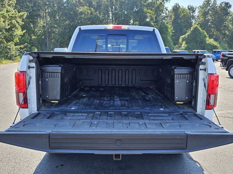 2020 Ford F-150 Lariat photo 11