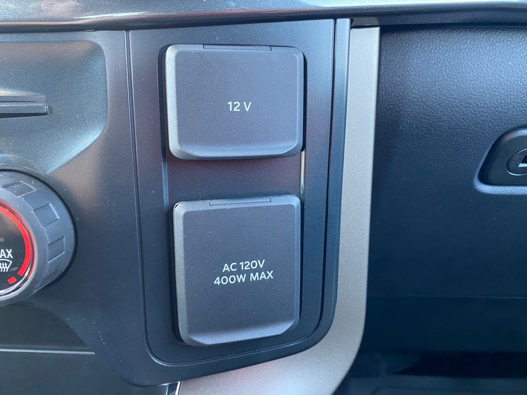 2025 Ford F-150 STX photo 6