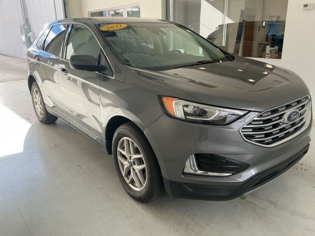 2022 Ford Edge SEL's photo