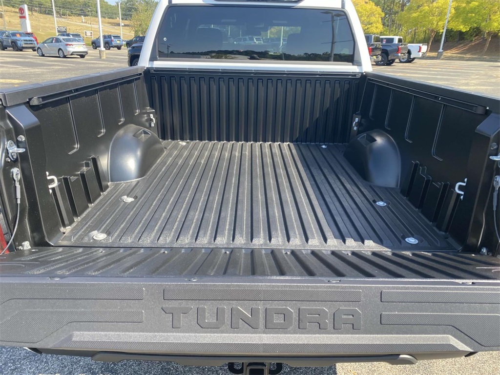 2026 Toyota Tundra SR5 CrewMax photo 7