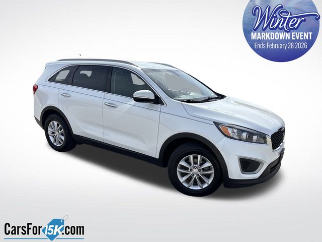 2017 Kia Sorento LX's photo