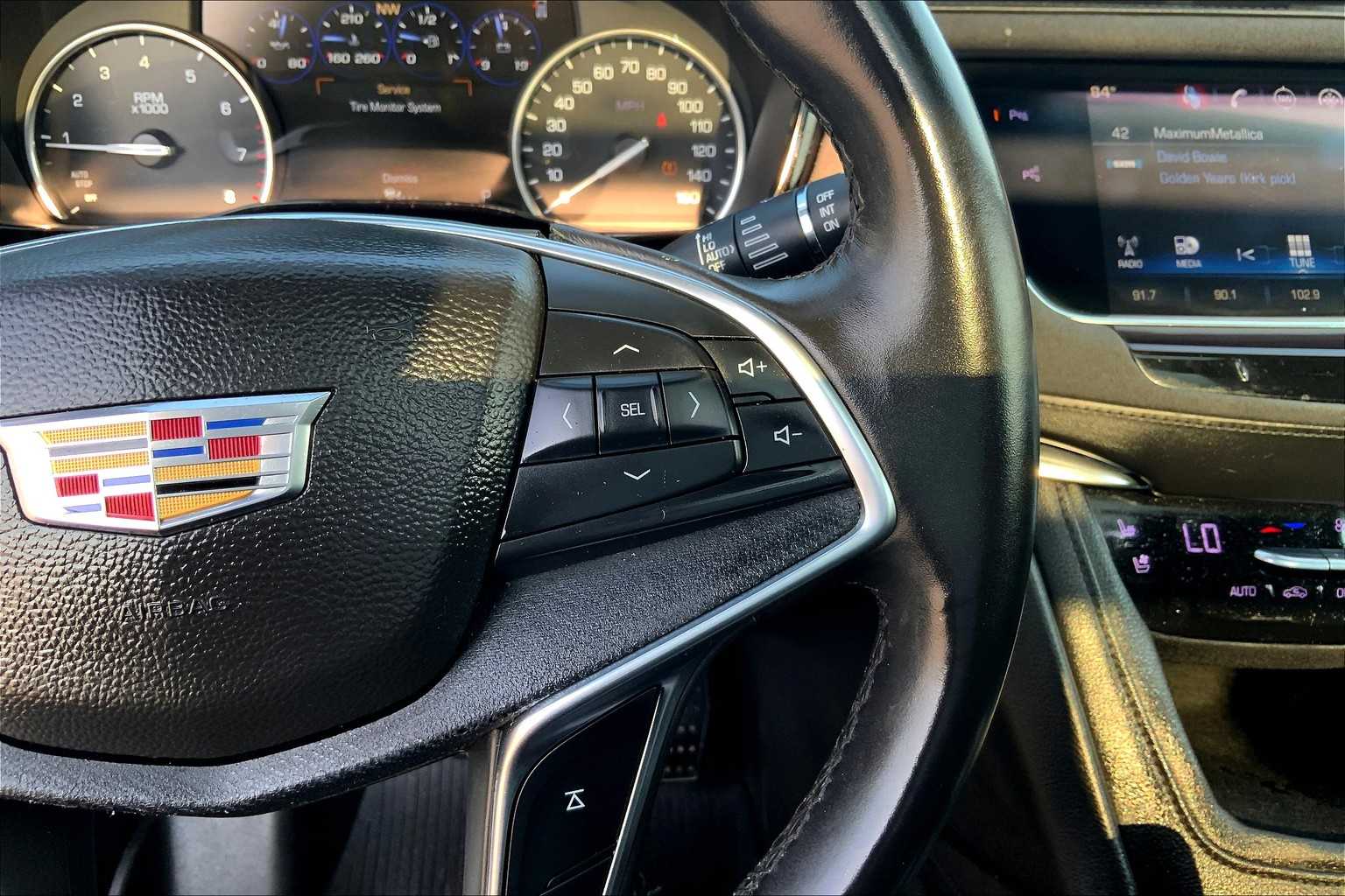 2017 Cadillac XT5 Platinum photo 22