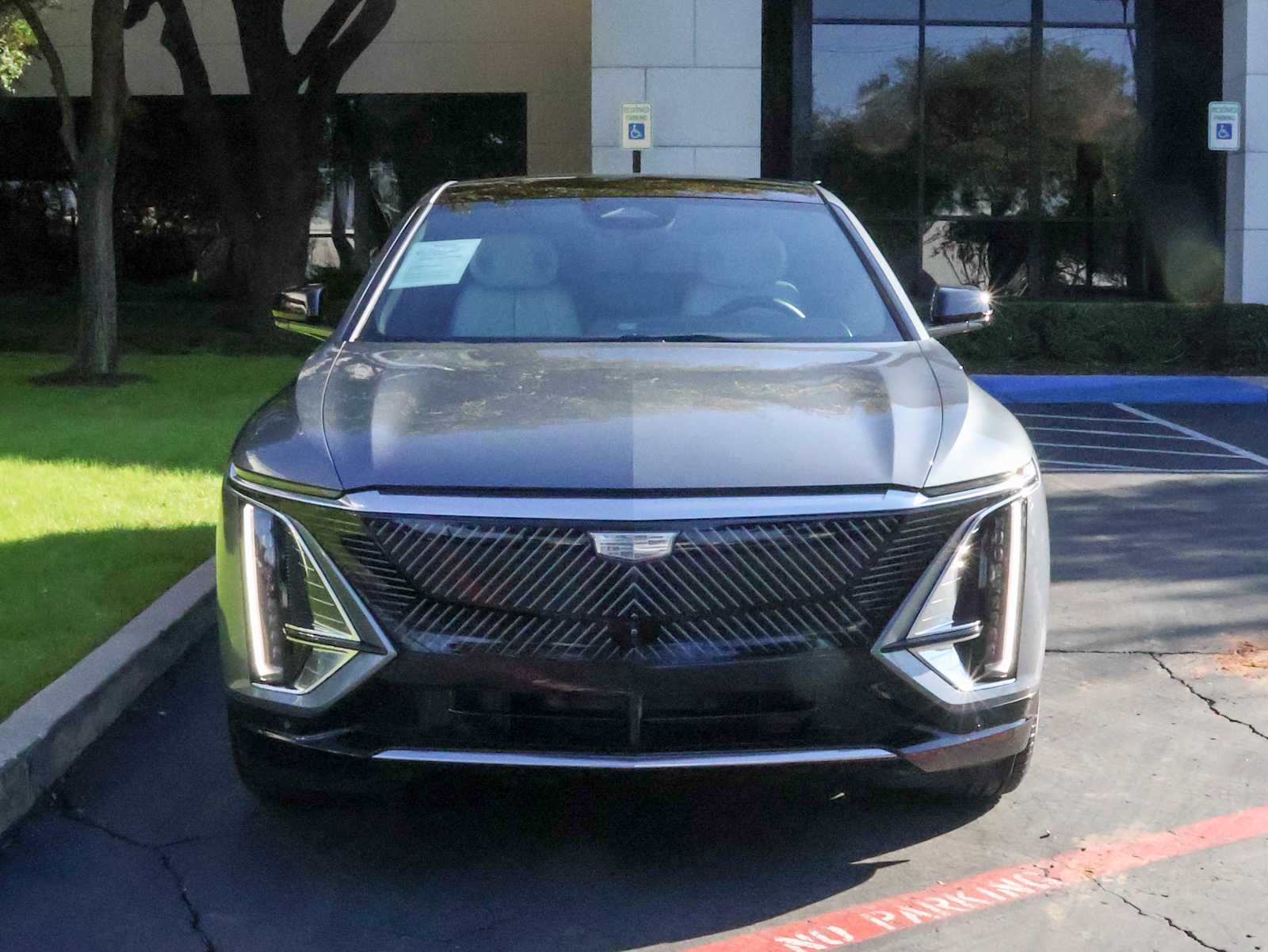 Certified 2023 Cadillac LYRIQ Luxury with VIN 1GYKPMRK5PZ000138 for sale in Dallas, TX
