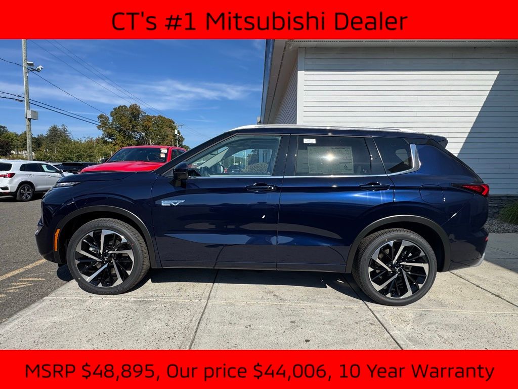 2025 Mitsubishi Outlander PHEV SEL photo 3