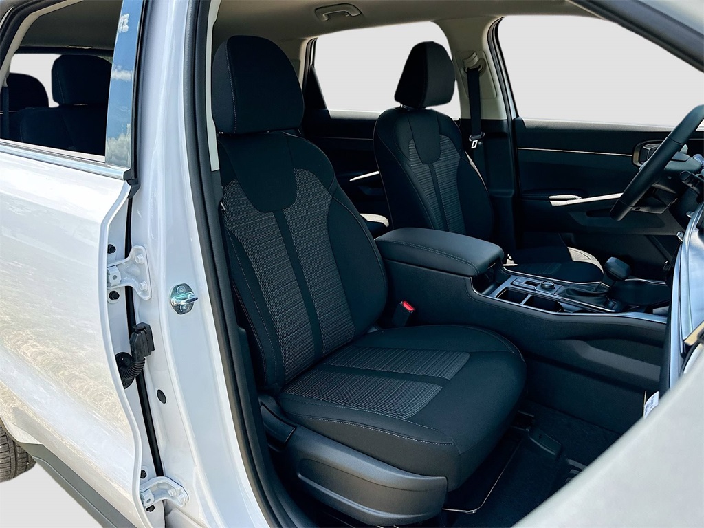 2026 Kia Sorento LX photo 26