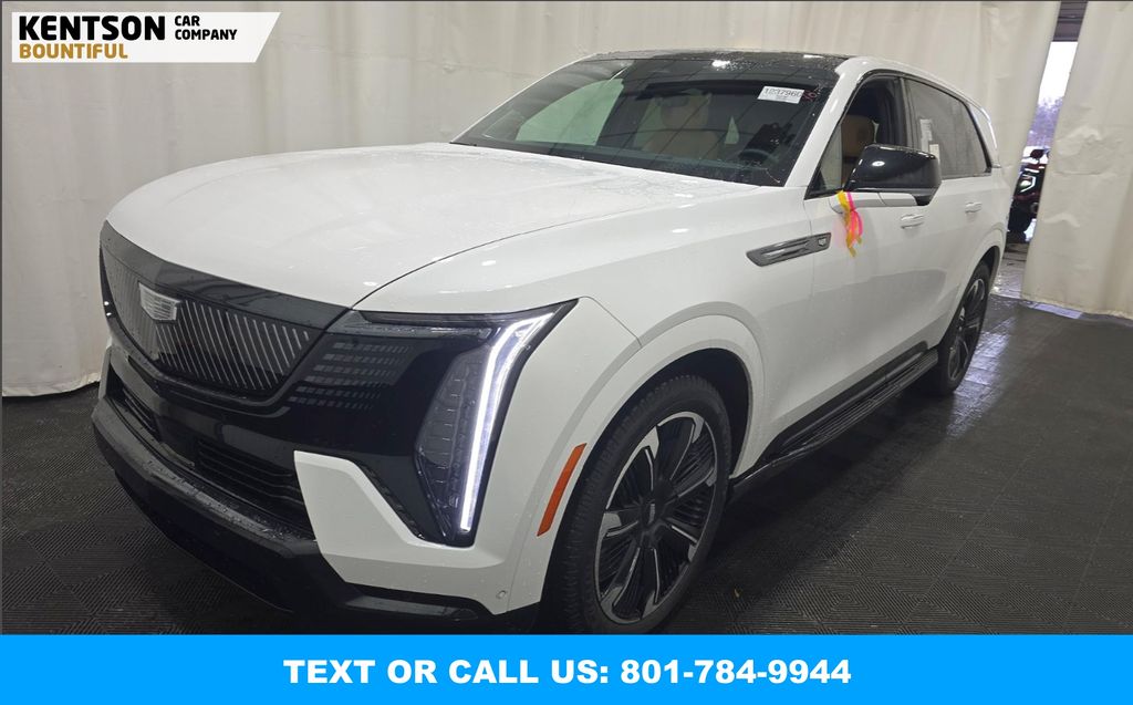 2025 Cadillac Escalade IQ Sport 2's photo