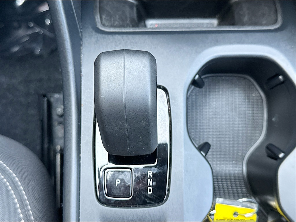 2024 Volvo XC40 Core photo 18