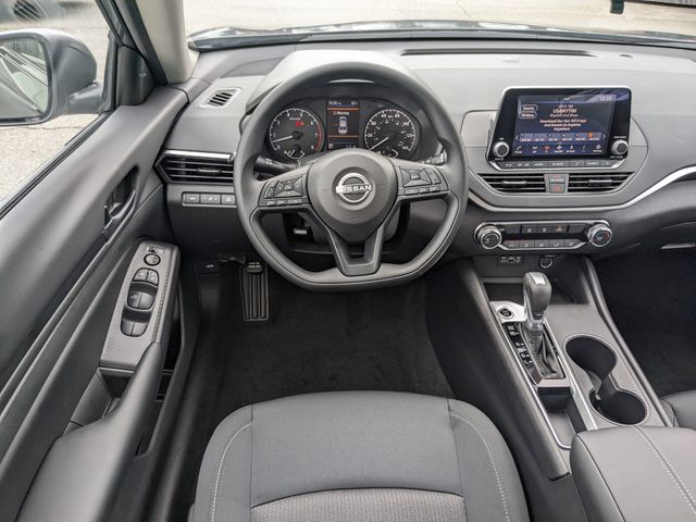 2025 Nissan Altima 2.5 S photo 14