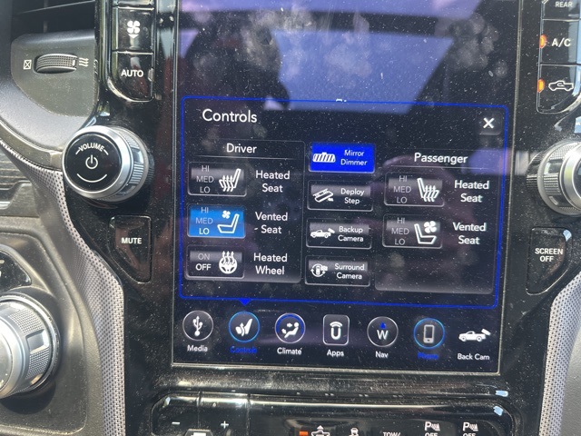 Used 2019 RAM Ram 1500 Pickup Limited with VIN 1C6SRFHT7KN707352 for sale in Winona, Minnesota