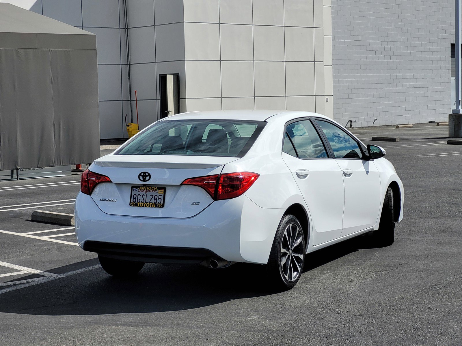 2019 Toyota Corolla XLE XSE photo 4