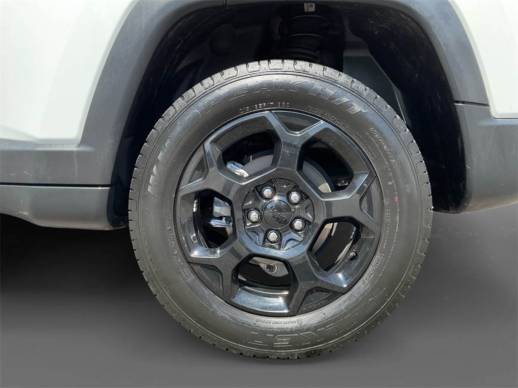 2023 Jeep Compass Trailhawk photo 10