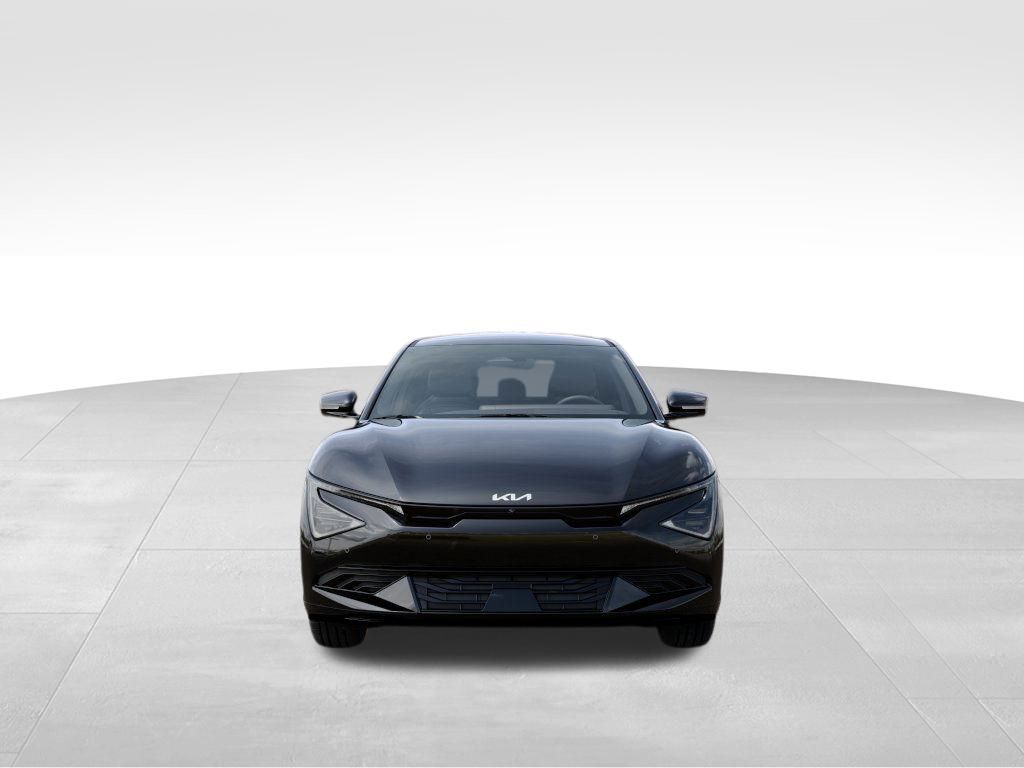 2025 Kia EV6 Light photo 2