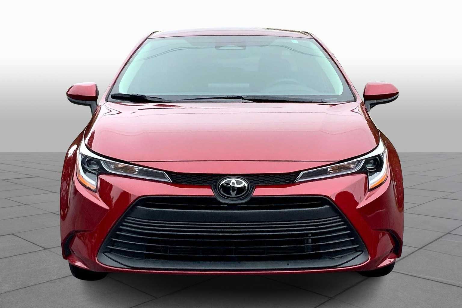 Image 2 of Certified Pre-Owned 2025 Toyota Corolla LE