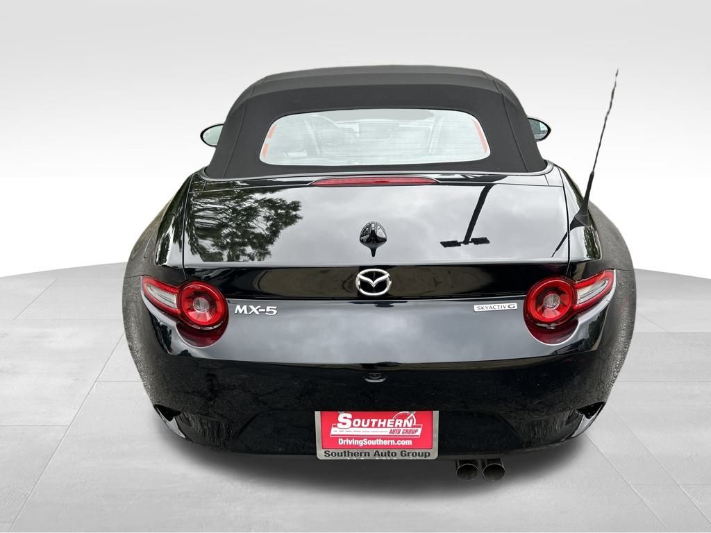 2025 Mazda MX-5 Miata Miata Grand Touring photo 4