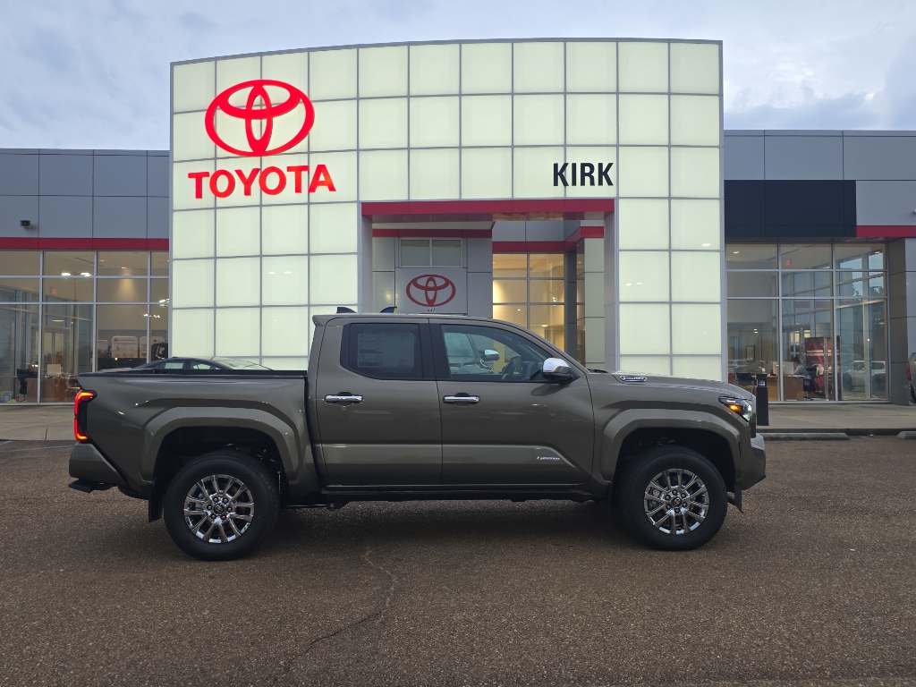 2025 Toyota Tacoma Limited's photo