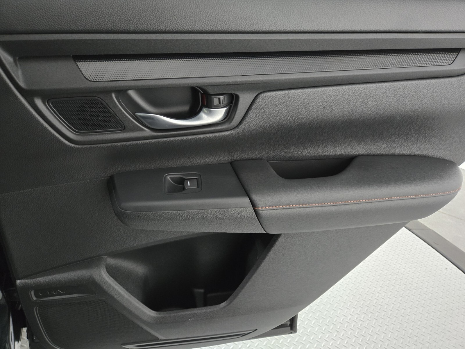 2024 Honda CR-V Hybrid Sport-L photo 17
