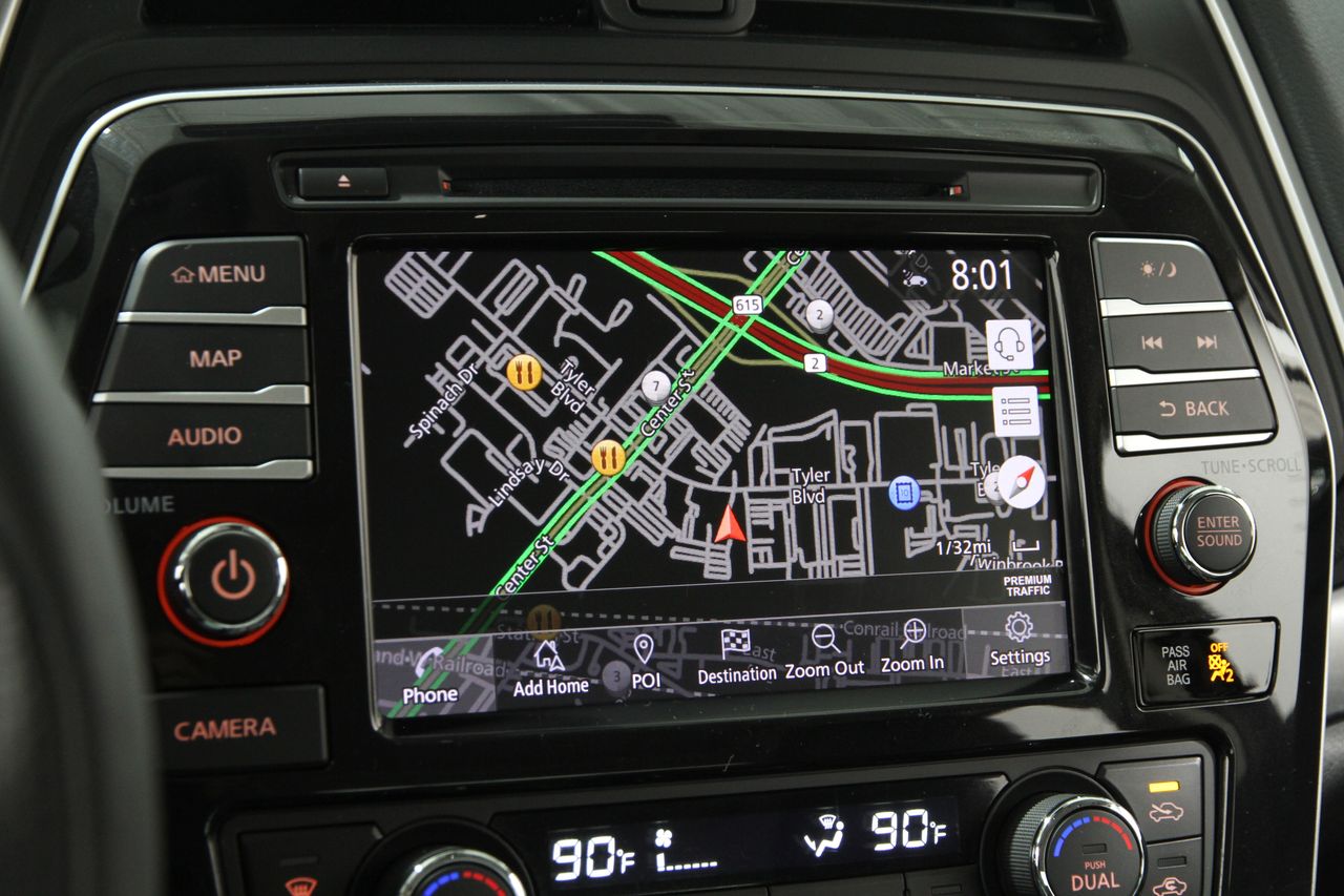 2022 Nissan Maxima Platinum photo 10