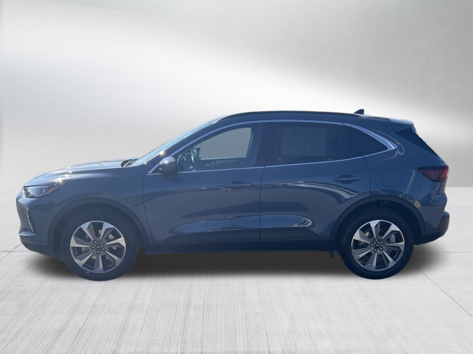2023 Ford Escape Platinum photo 4