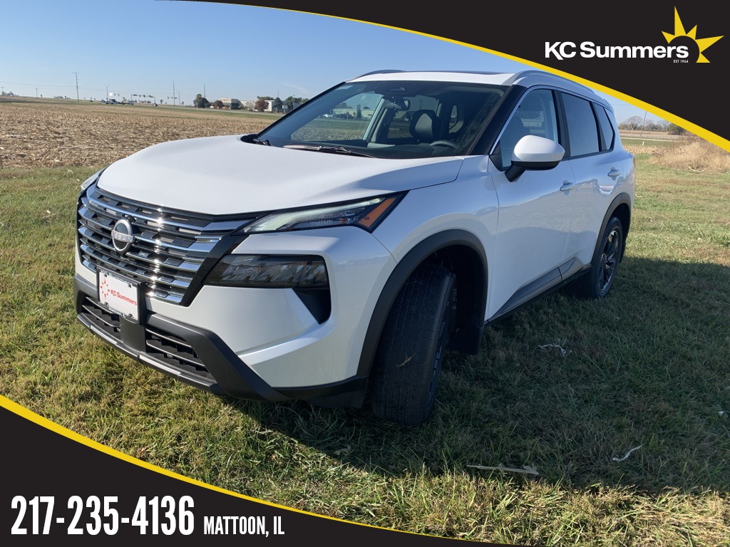 2026 Nissan Rogue SV's photo