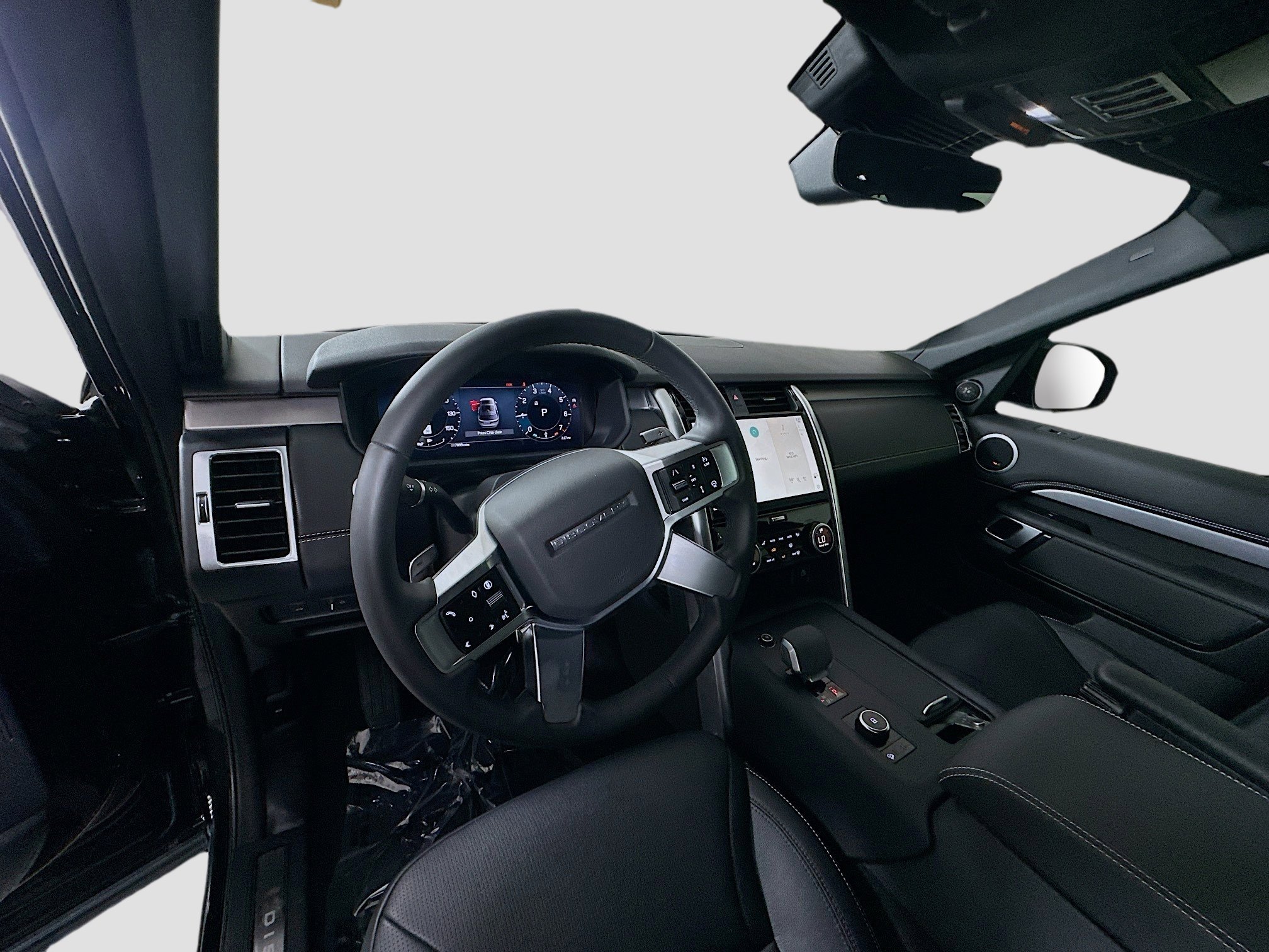 2024 Land Rover Discovery SE photo 5