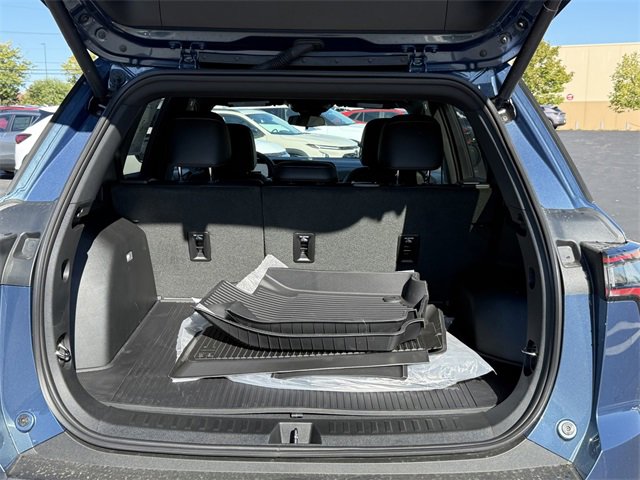2026 Chevrolet Equinox LT photo 4