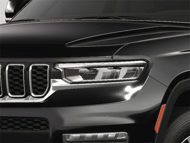 2025 Jeep Grand Cherokee Limited photo 13