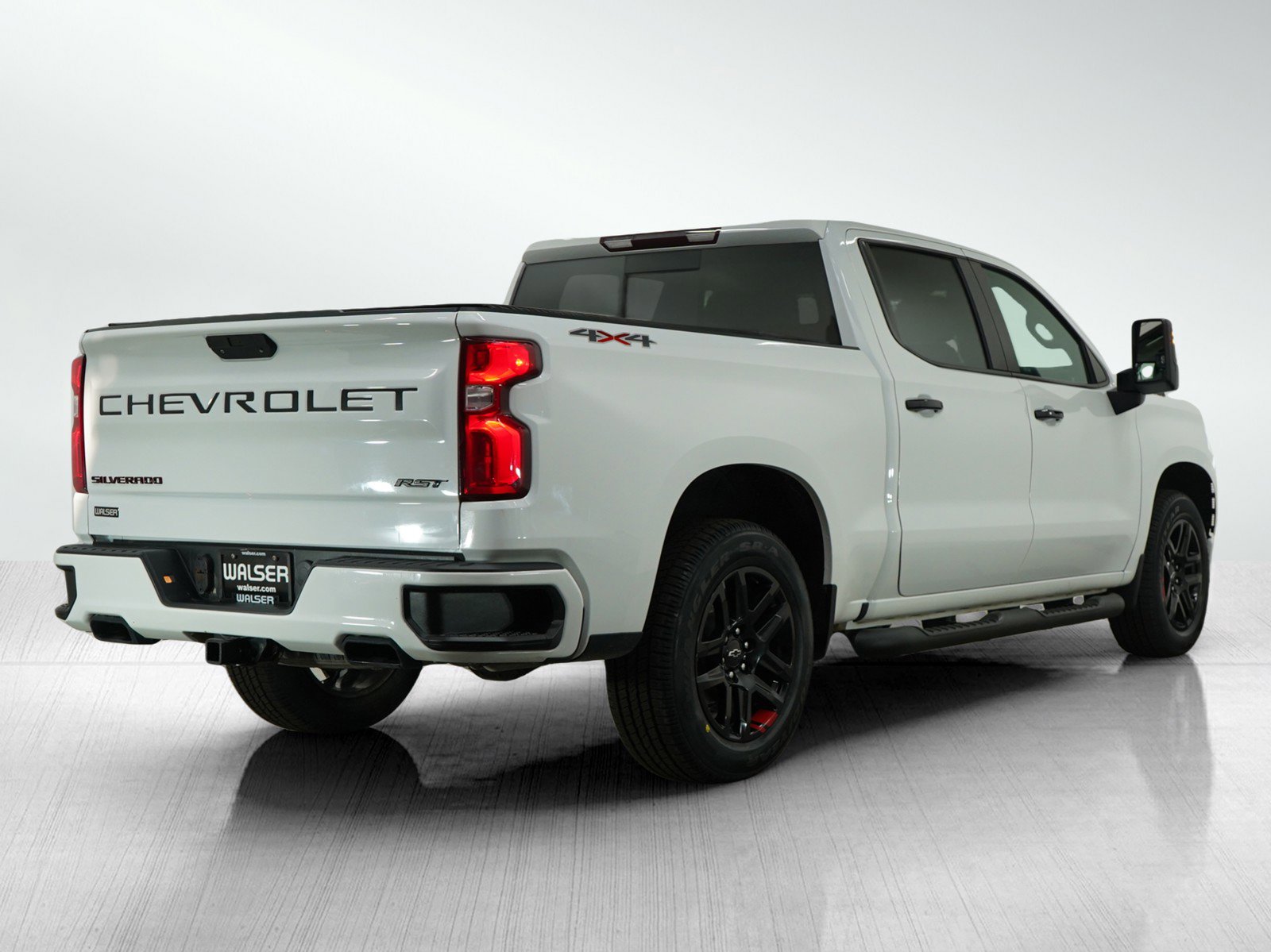 2021 Chevrolet Silverado 1500 RST photo 4