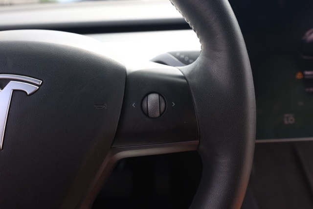 2022 Tesla Model 3 Long Range photo 21