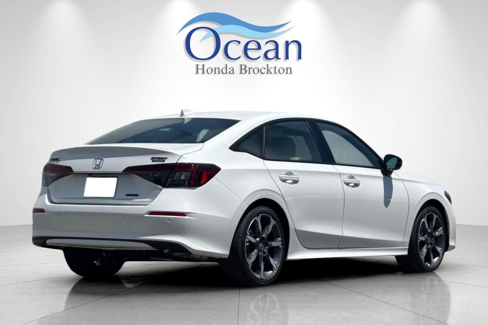 2026 Honda Civic Hybrid Sport Touring photo 3
