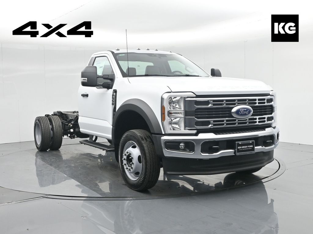 2025 Ford F-550 Super Duty Chassis Cab XL's photo