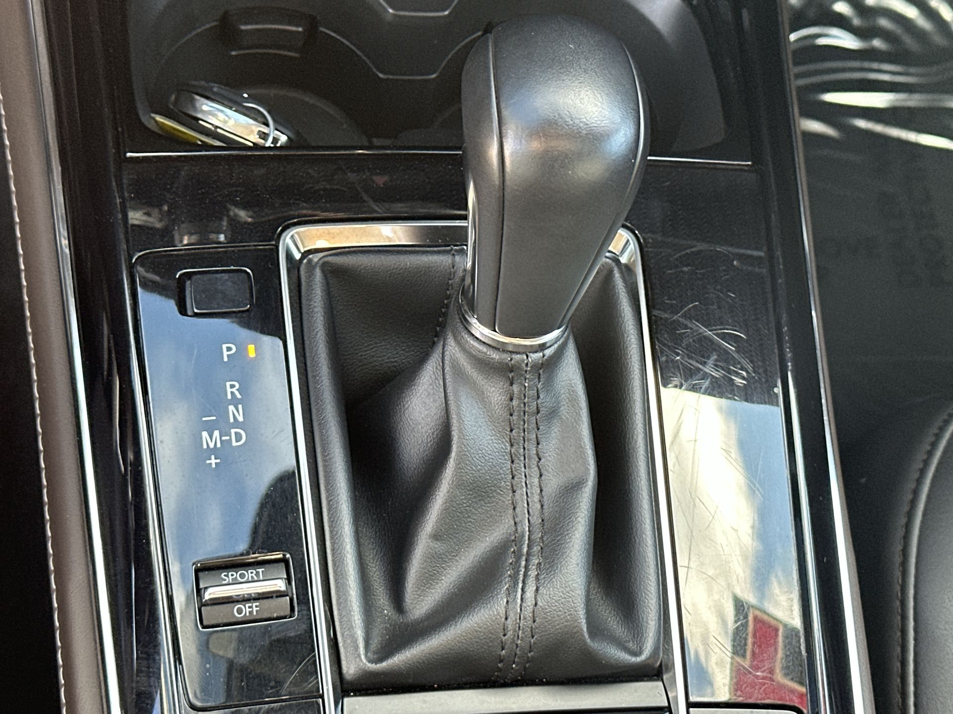 2024 Mazda CX-30 2.5 S Premium photo 14
