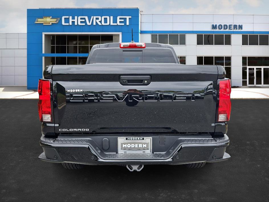2026 Chevrolet Colorado LT photo 4