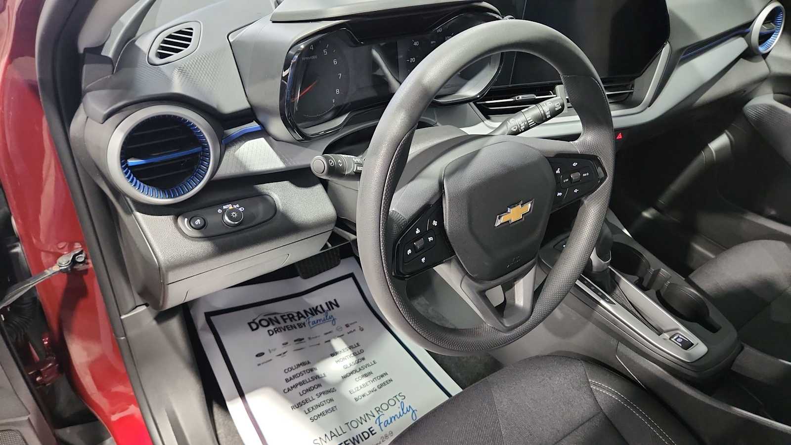 2025 Chevrolet Trax LS photo 18