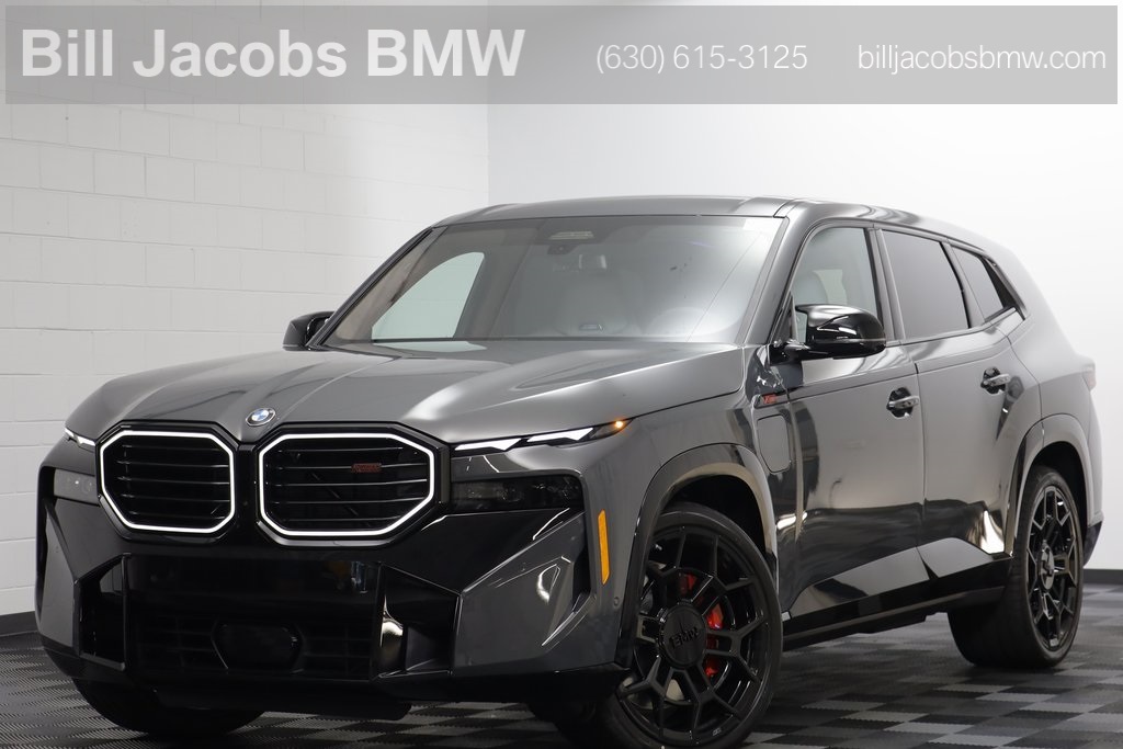 2026 BMW XM Base's photo