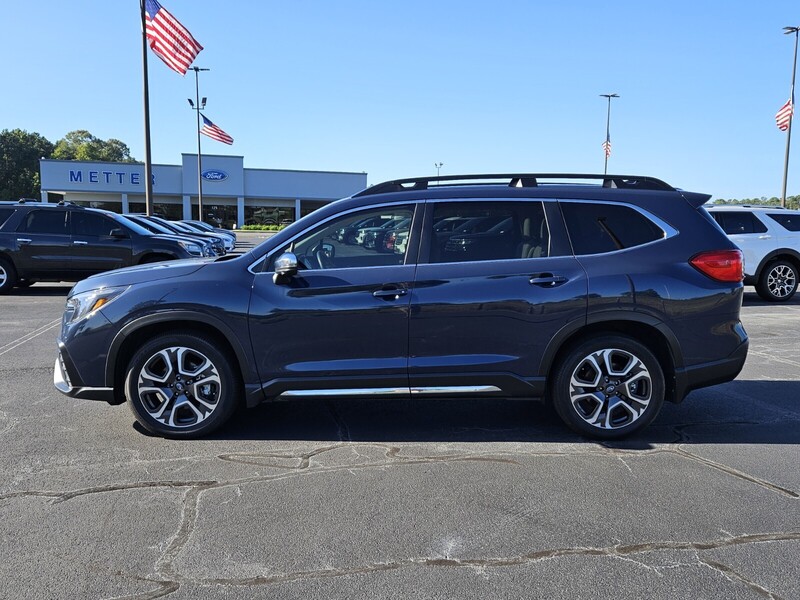 2023 Subaru Ascent Limited photo 4