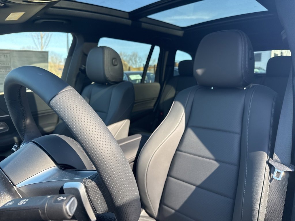 New 2025 Cirrus Silver Metallic Mercedes-Benz GLS 450 image 53