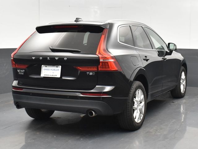 2021 Volvo XC60 T5 Momentum photo 7