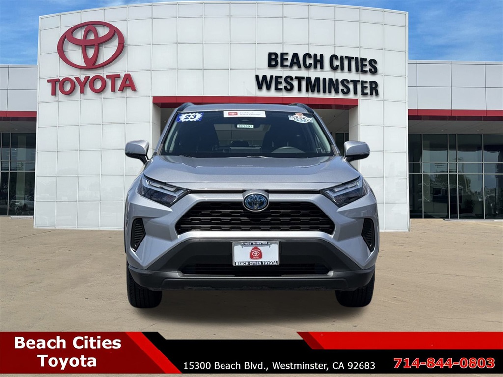 2023 Toyota RAV4 Hybrid LE photo 4