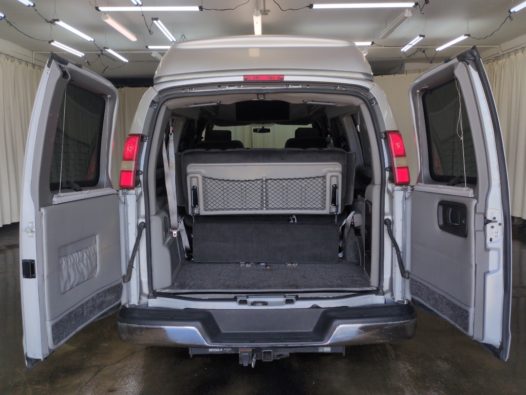 2012 Chevrolet Express Cargo 1500 photo 11