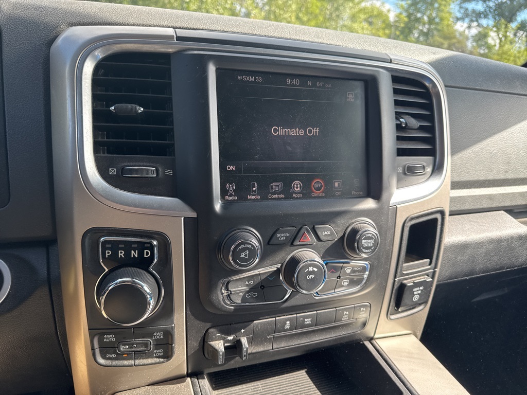 2015 Ram 1500 Big Horn photo 8