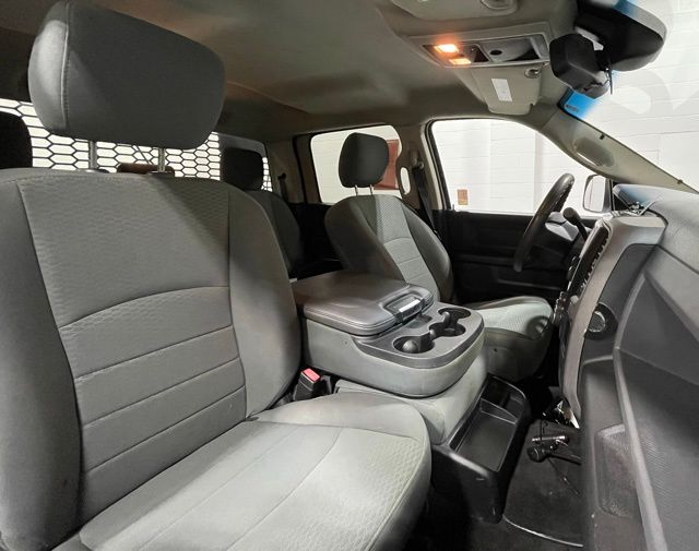 2016 Ram 3500 Tradesman photo 7