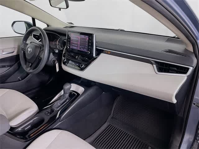 2020 Toyota Corolla LE photo 26