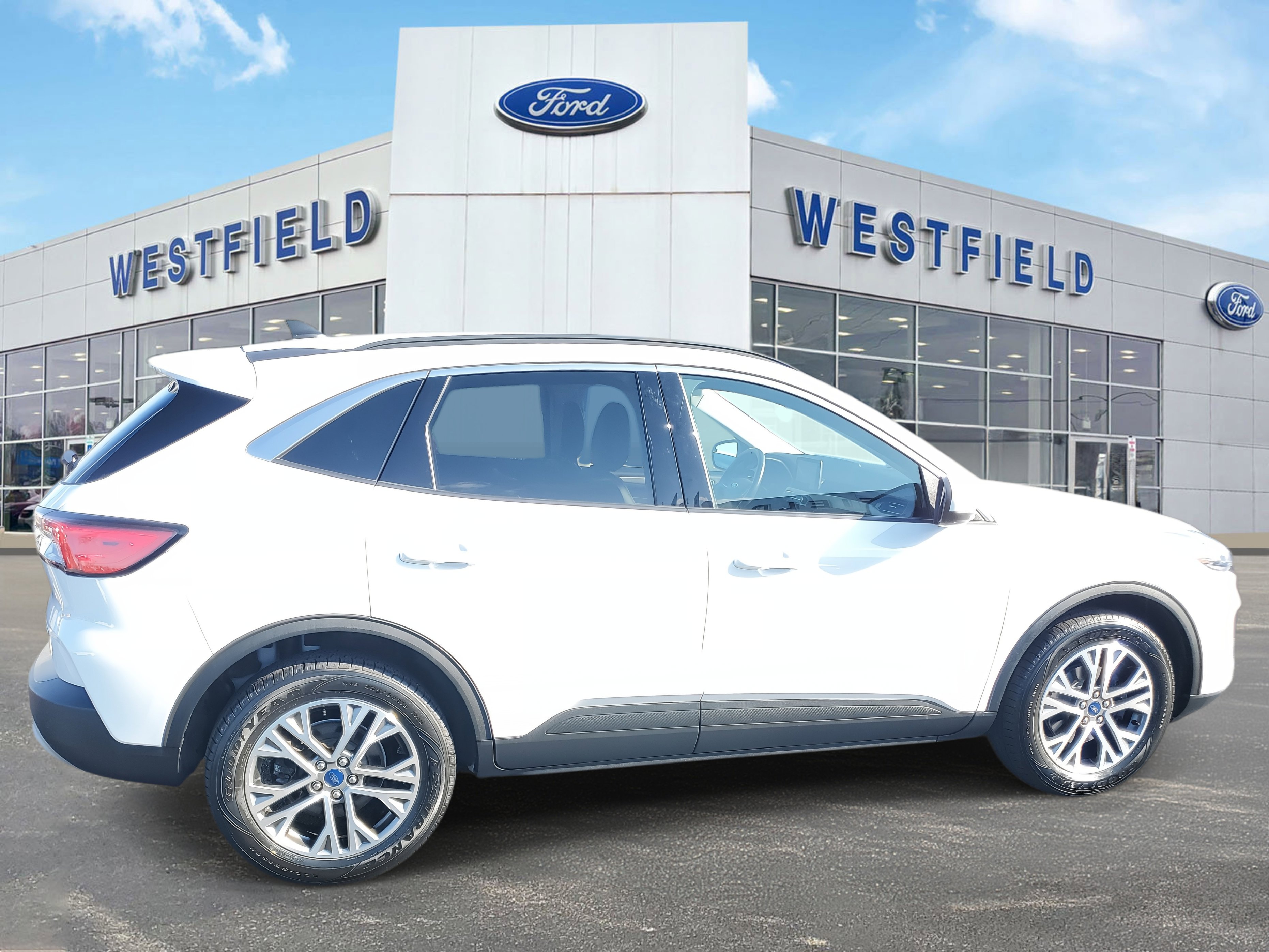 2022 Ford Escape SEL photo 5