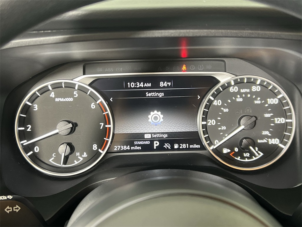 2024 Nissan Rogue SV photo 9