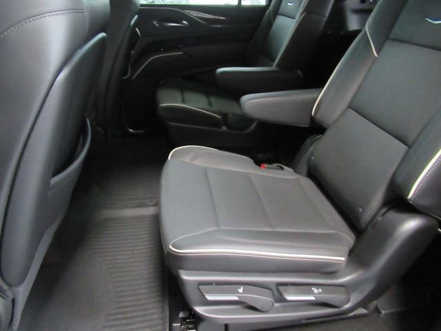 2023 Cadillac Escalade ESV Premium Luxury photo 25