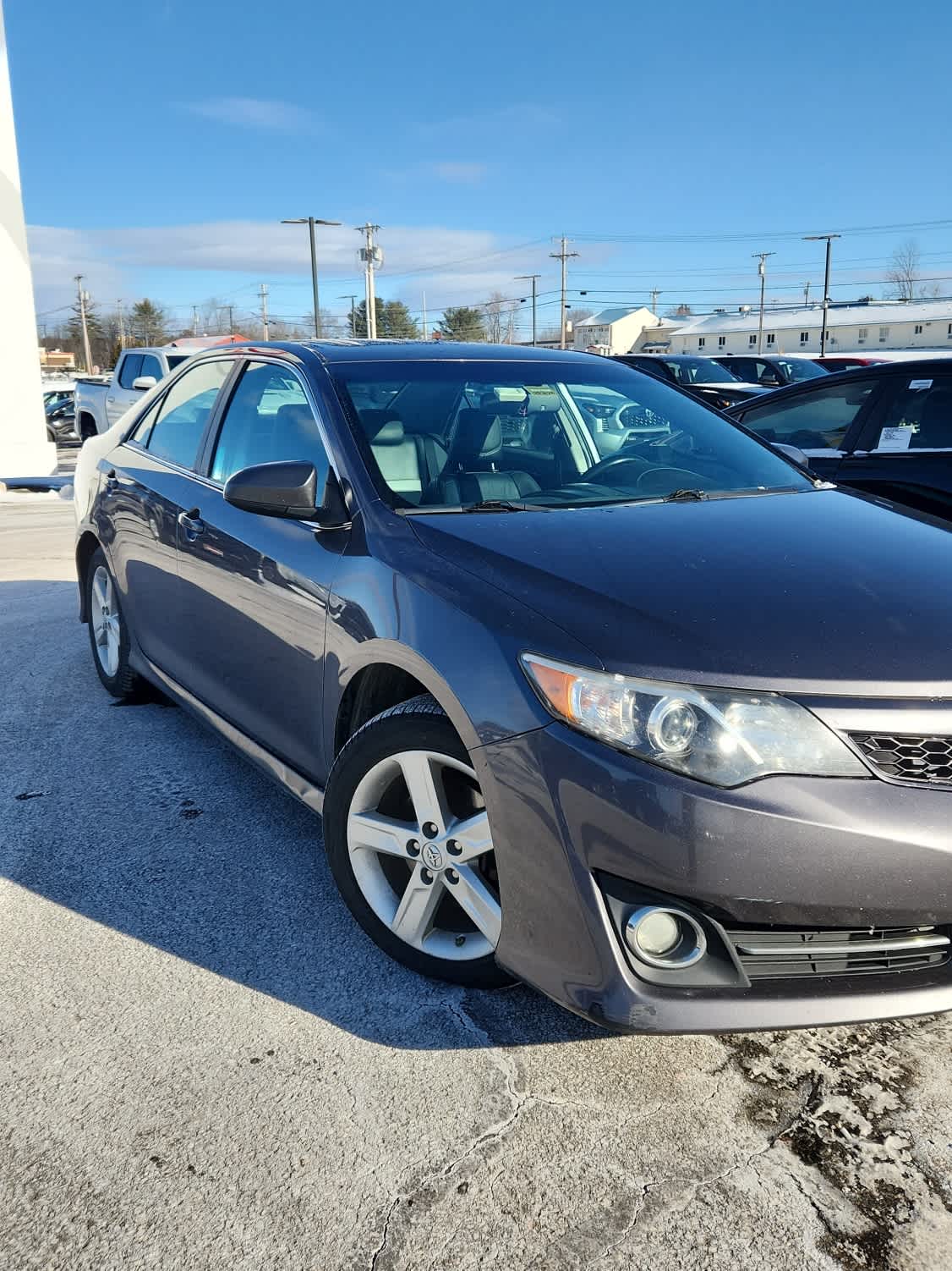 Used 2014 Toyota Camry SE with VIN 4T1BF1FK8EU810252 for sale in Waterville, ME