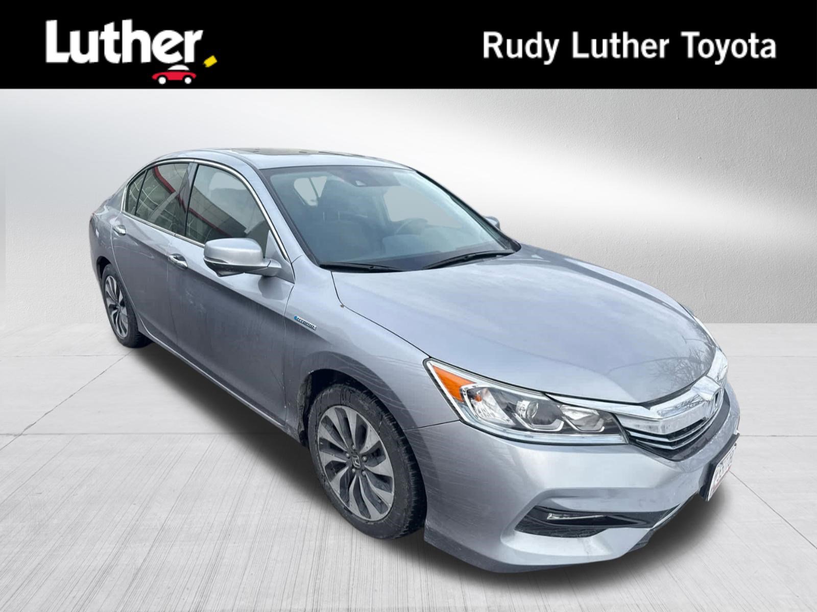 2017 Honda Accord Hybrid EX-L's photo